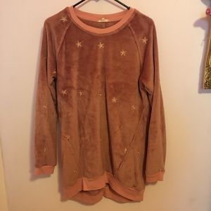 Easel Stars Pullover